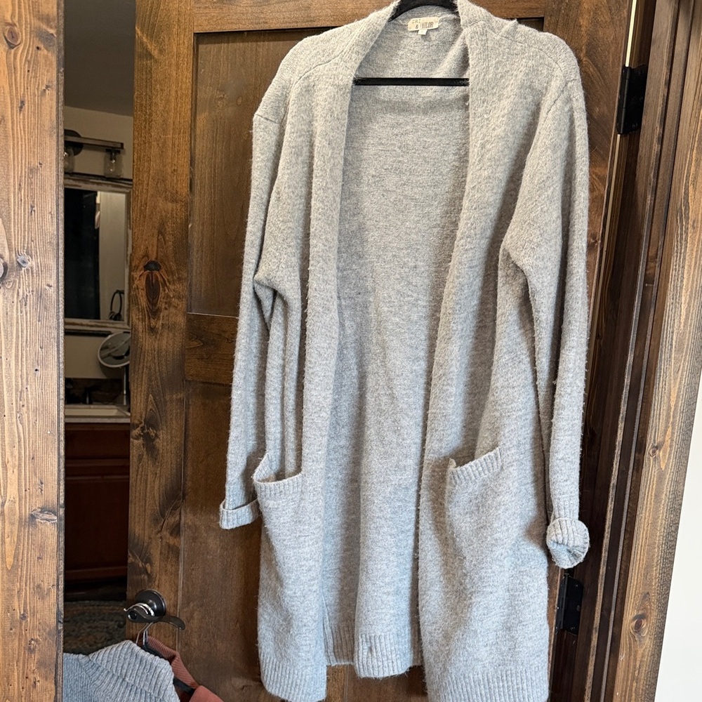 Cozy Open-Front Women's Gray Cardigan Sweater